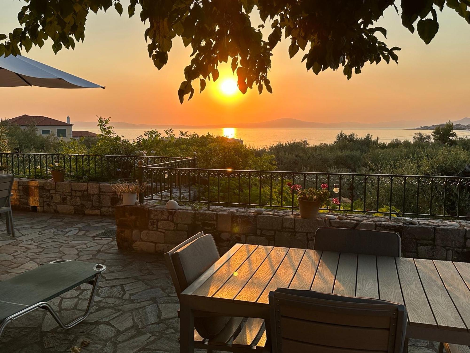 Villa Pefnos Agios Nikolaos  Eksteriør billede