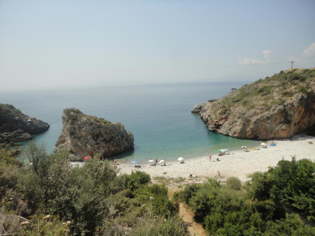 Villa Pefnos Agios Nikolaos  Eksteriør billede